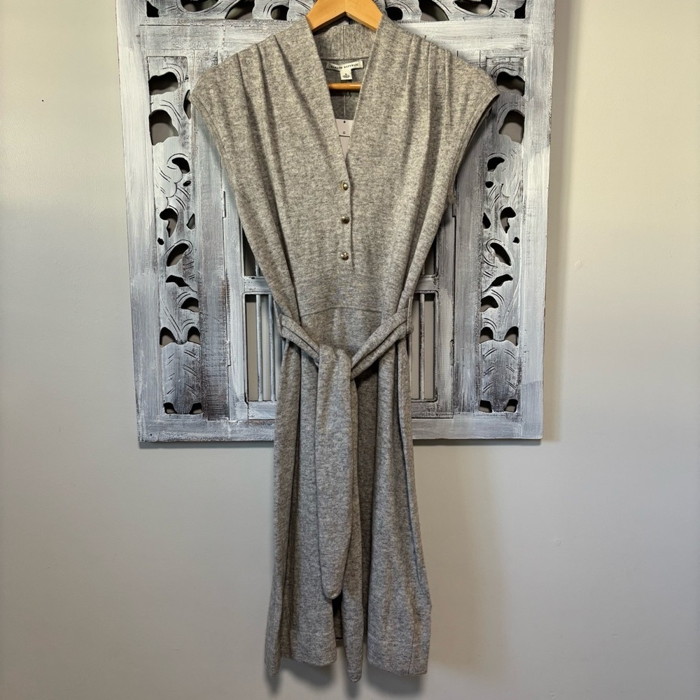 NEW Banana Republic Gray Wool Cashmere Knit Short Sleeve Sweater Dress Size S